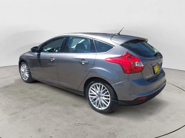 Used 2014 Gray Ford Titanium image 3