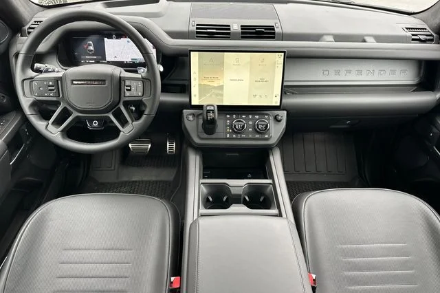 New 2026 Charente Grey Land Rover  image 12