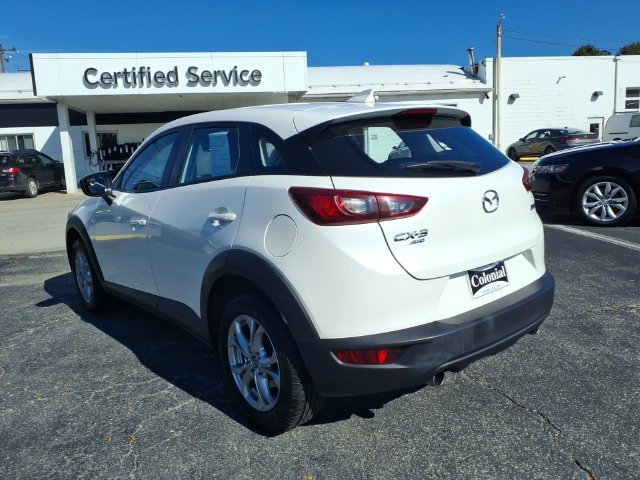 Used 2018 White Mazda Sport image 6
