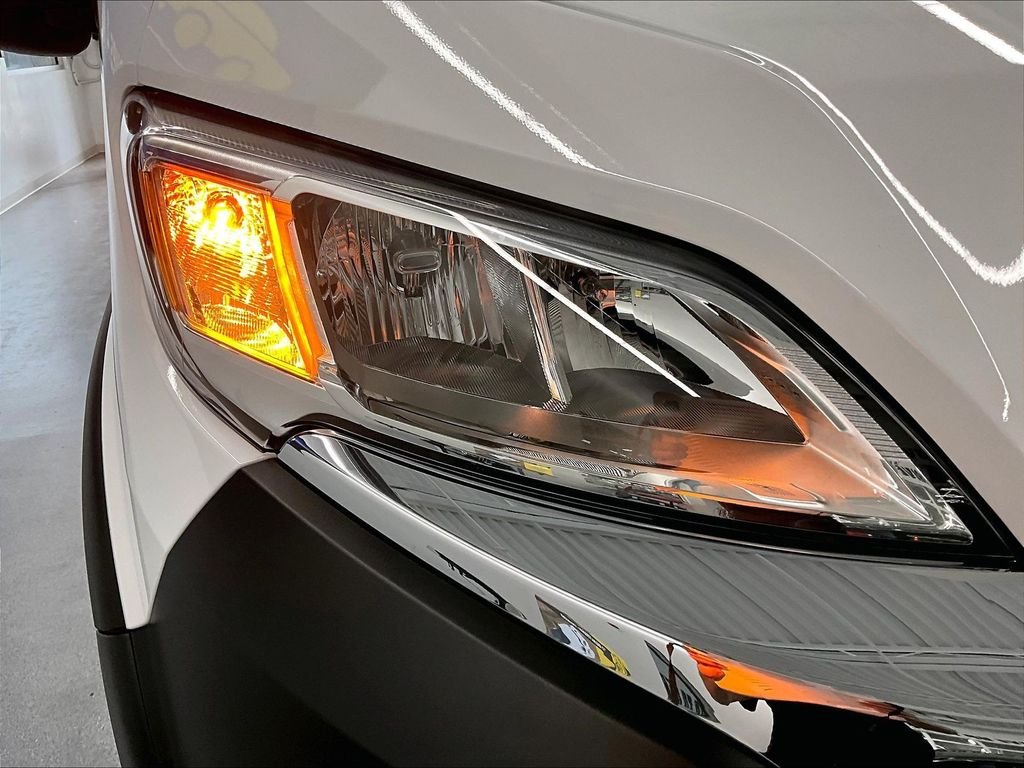 Used 2025 Bright White Clearcoat Ram Base image 28