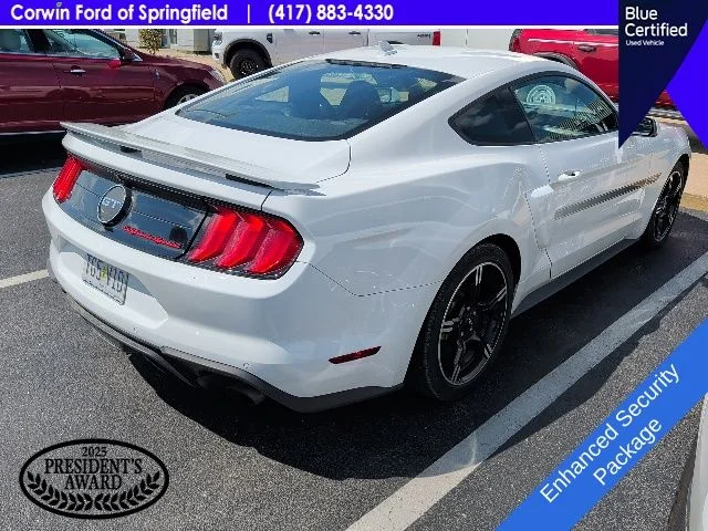 Used 2020 Oxford White Ford GT Premium image 7
