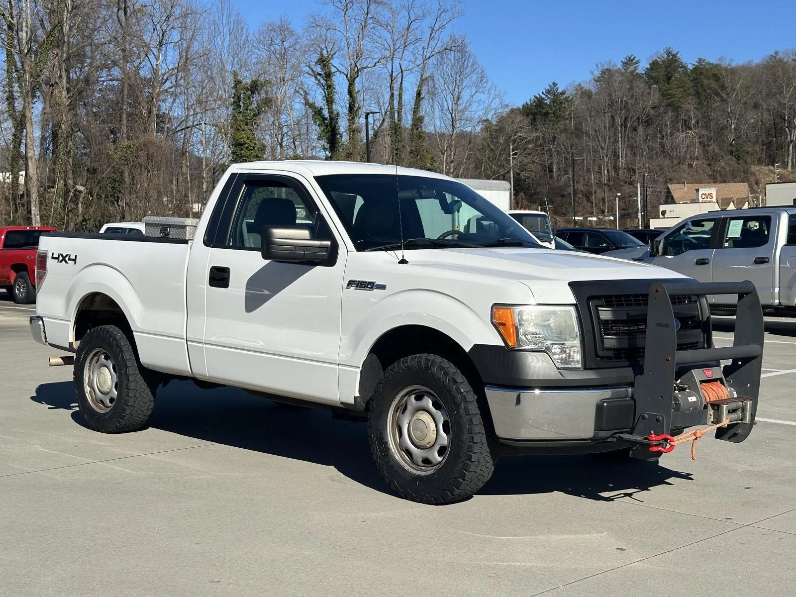 Used 2014 Oxford White Ford XL image 1