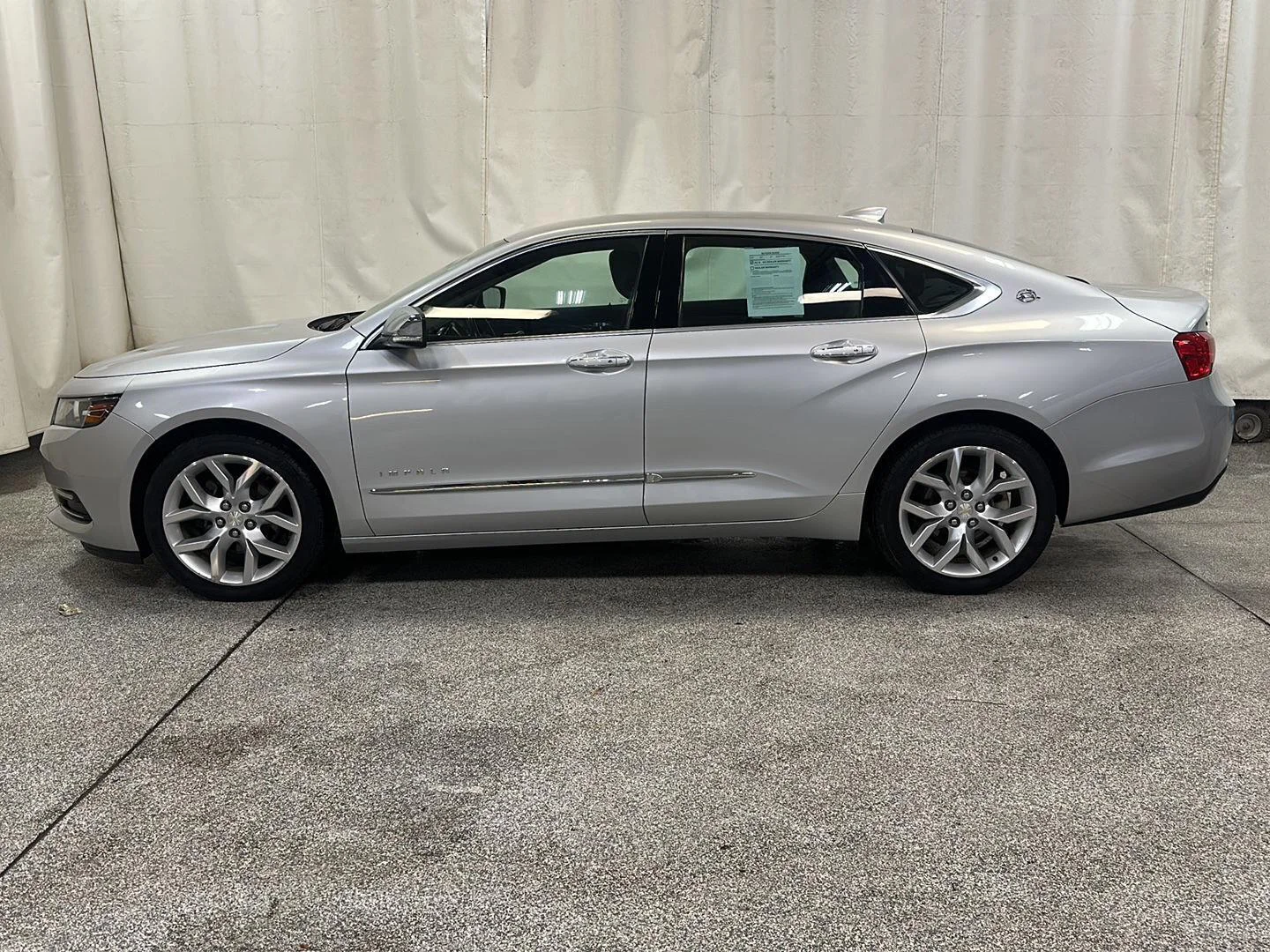 Used 2018 Chevrolet Impala Premier with VIN 2G1125S36J9164498 for sale in Waconia, Minnesota