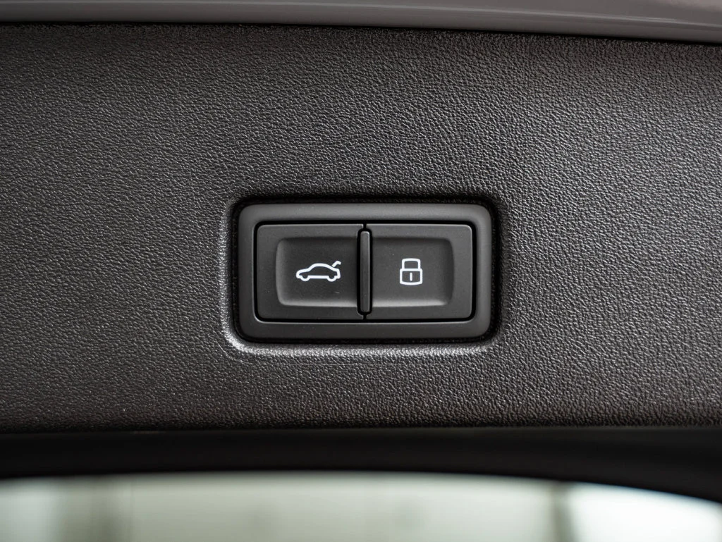Used 2024 Pebble Gray Audi Premium Plus image 23