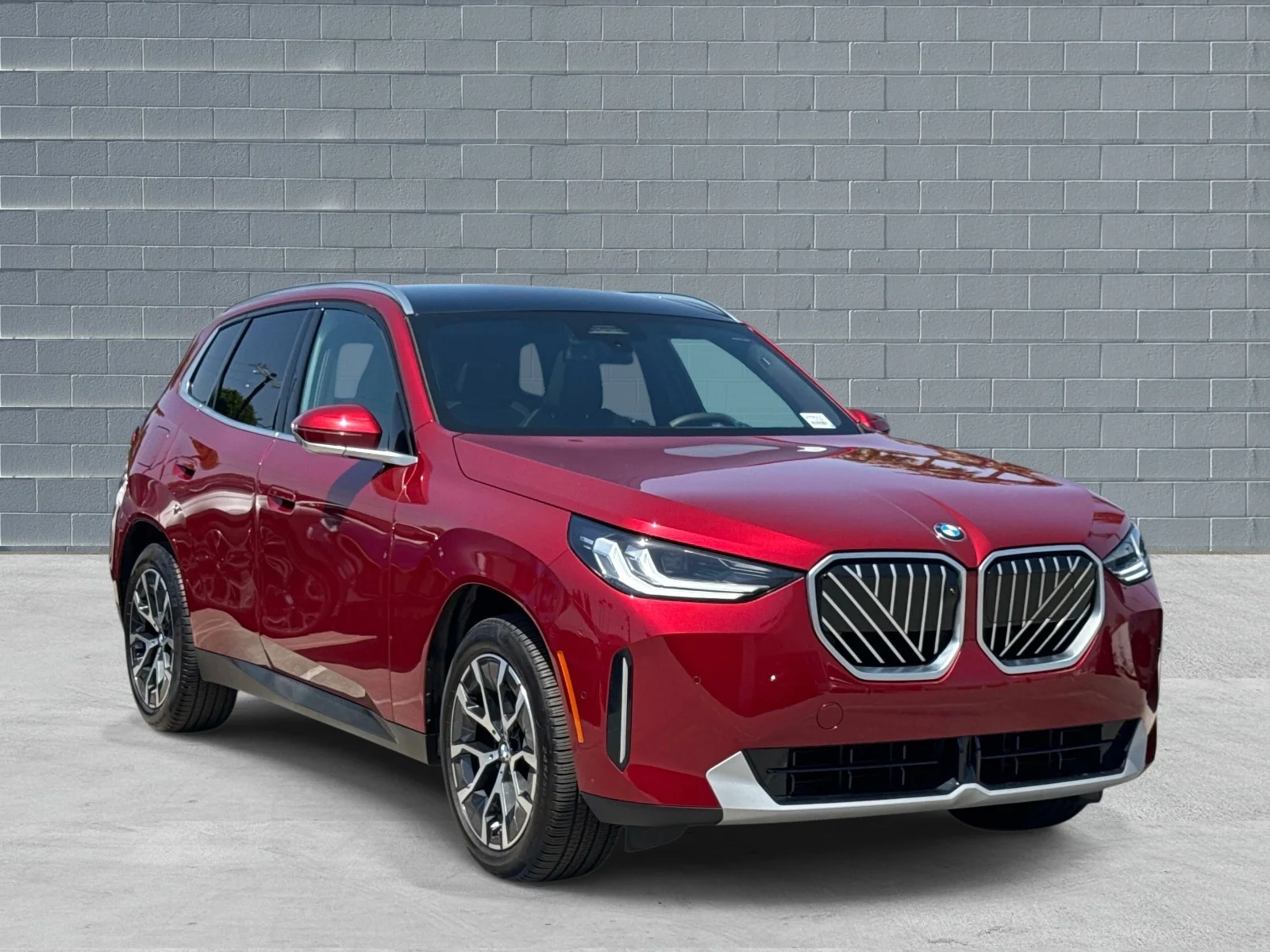 2025 BMW X3 30 XDRIVE's photo