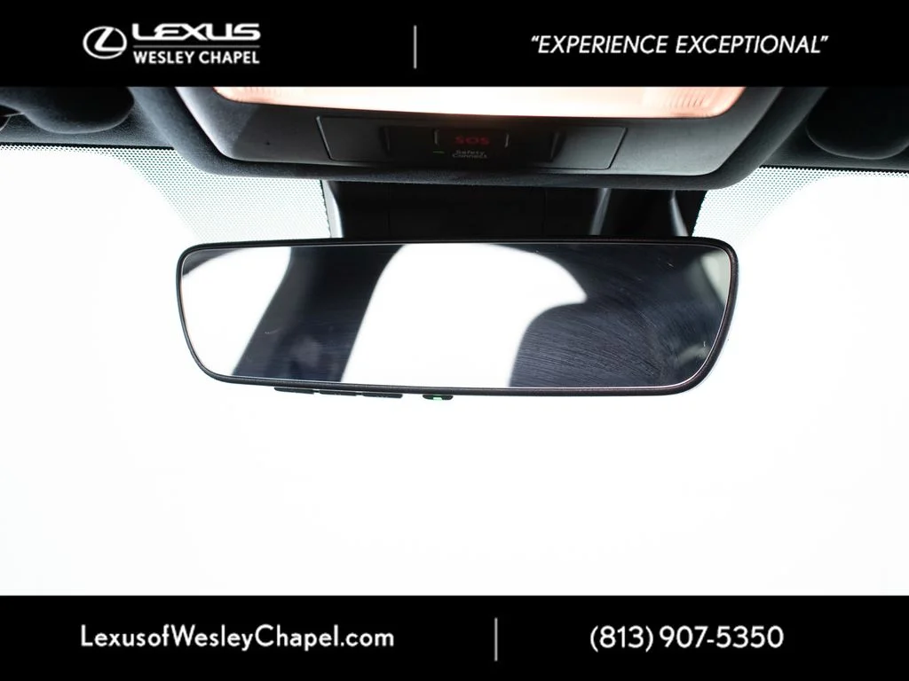 Used 2018 White Lexus 350 image 34