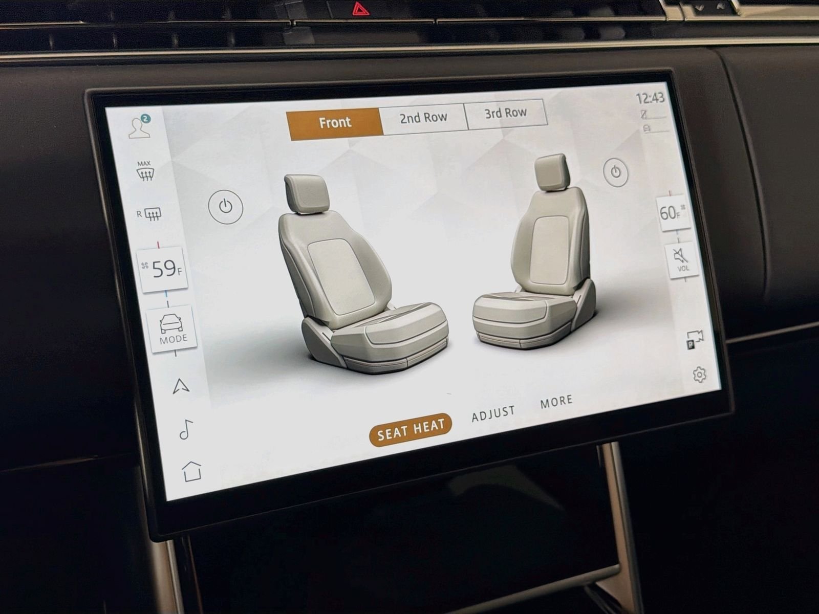 New 2026 Fuji White LAND ROVER SE 7 Seats image 20