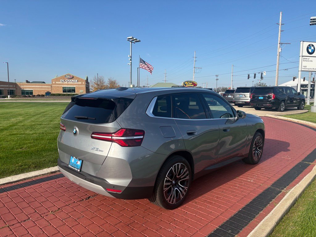 Used 2026 Skyscraper Grey Metallic BMW 30 xDrive image 3