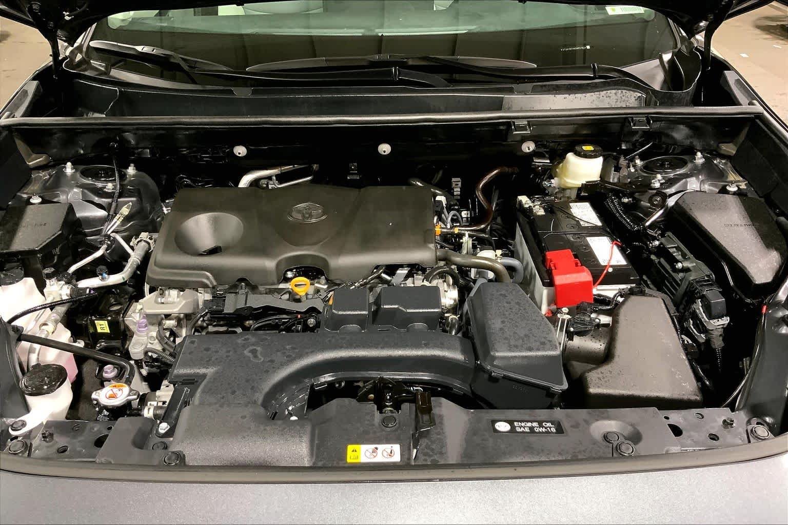 Used 2025 Magnetic Gray Metallic Toyota XLE Premium image 32