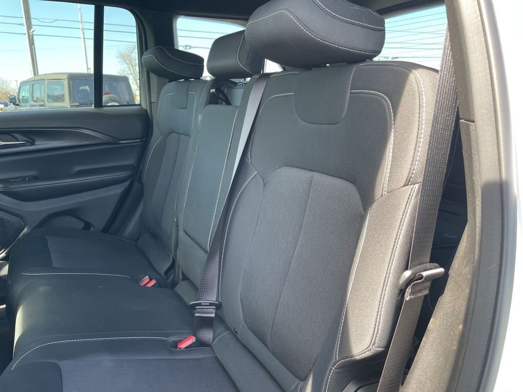 Used 2024 White Jeep Laredo X image 28