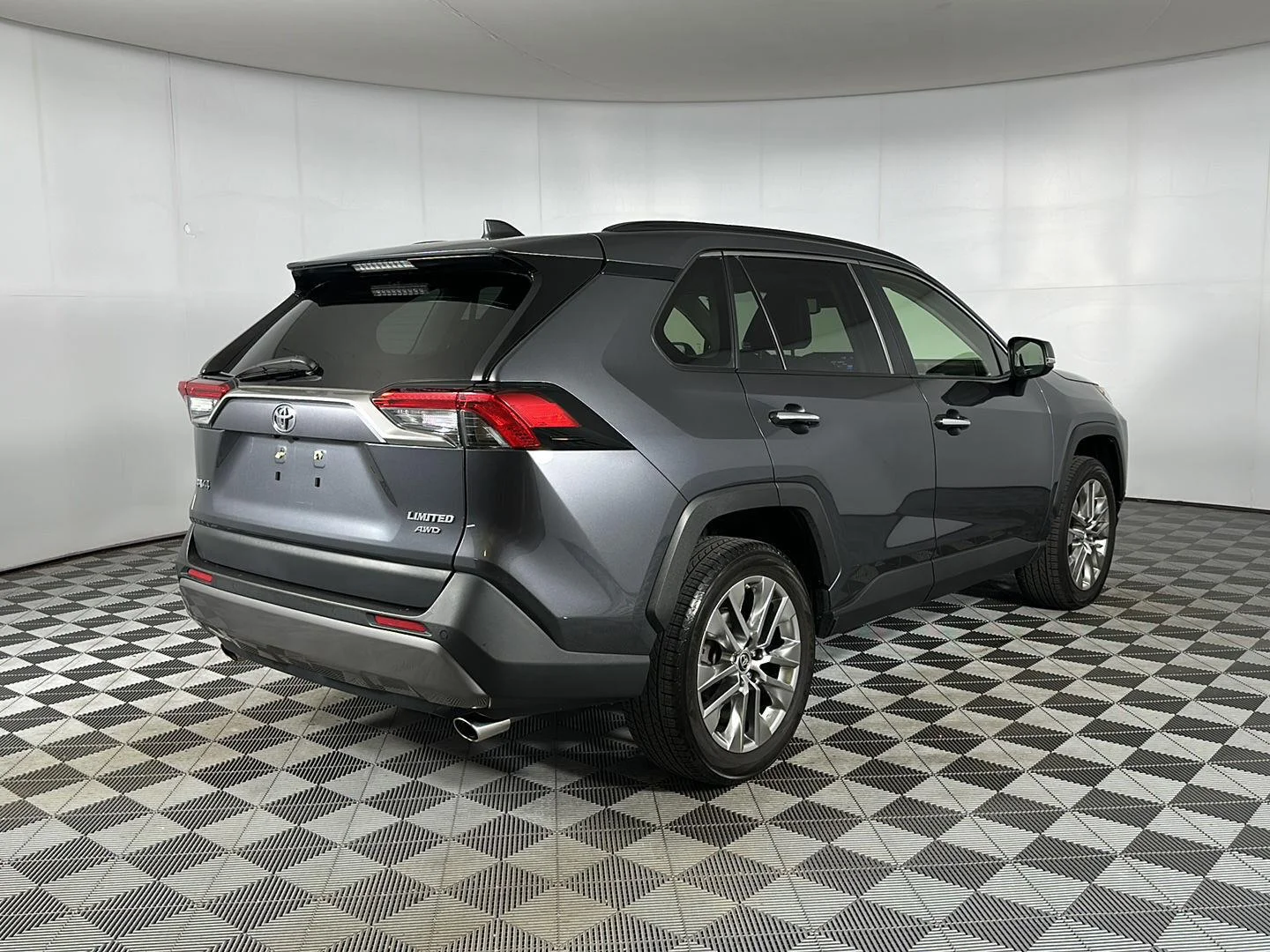 Used 2019 Magnetic Gray Metallic Toyota Limited image 26