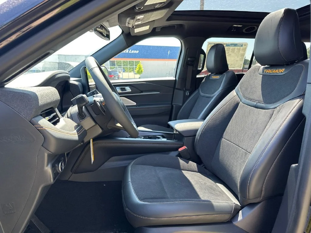 New 2026 Black Ford Tremor image 3