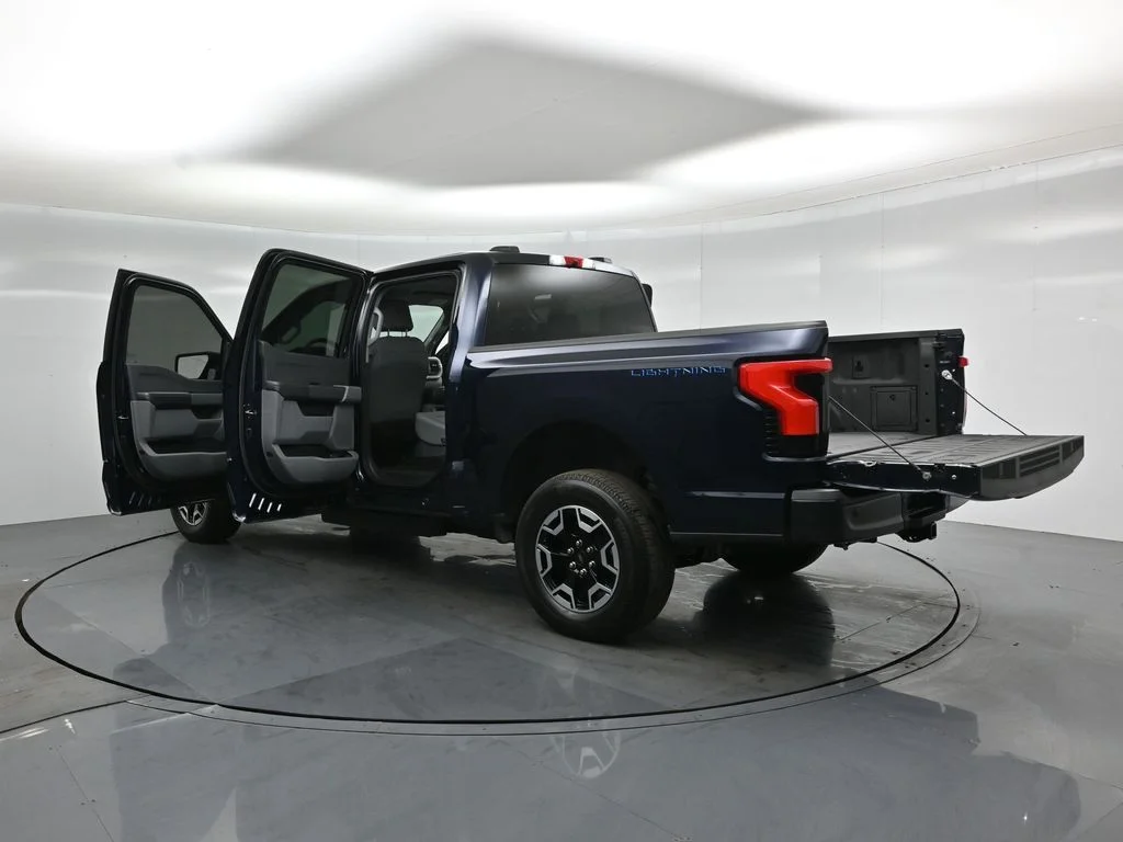 Certified Used 2024 Blue Ford Pro image 28