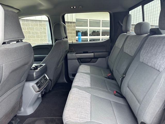 Used 2023 Gray Ford XLT image 33