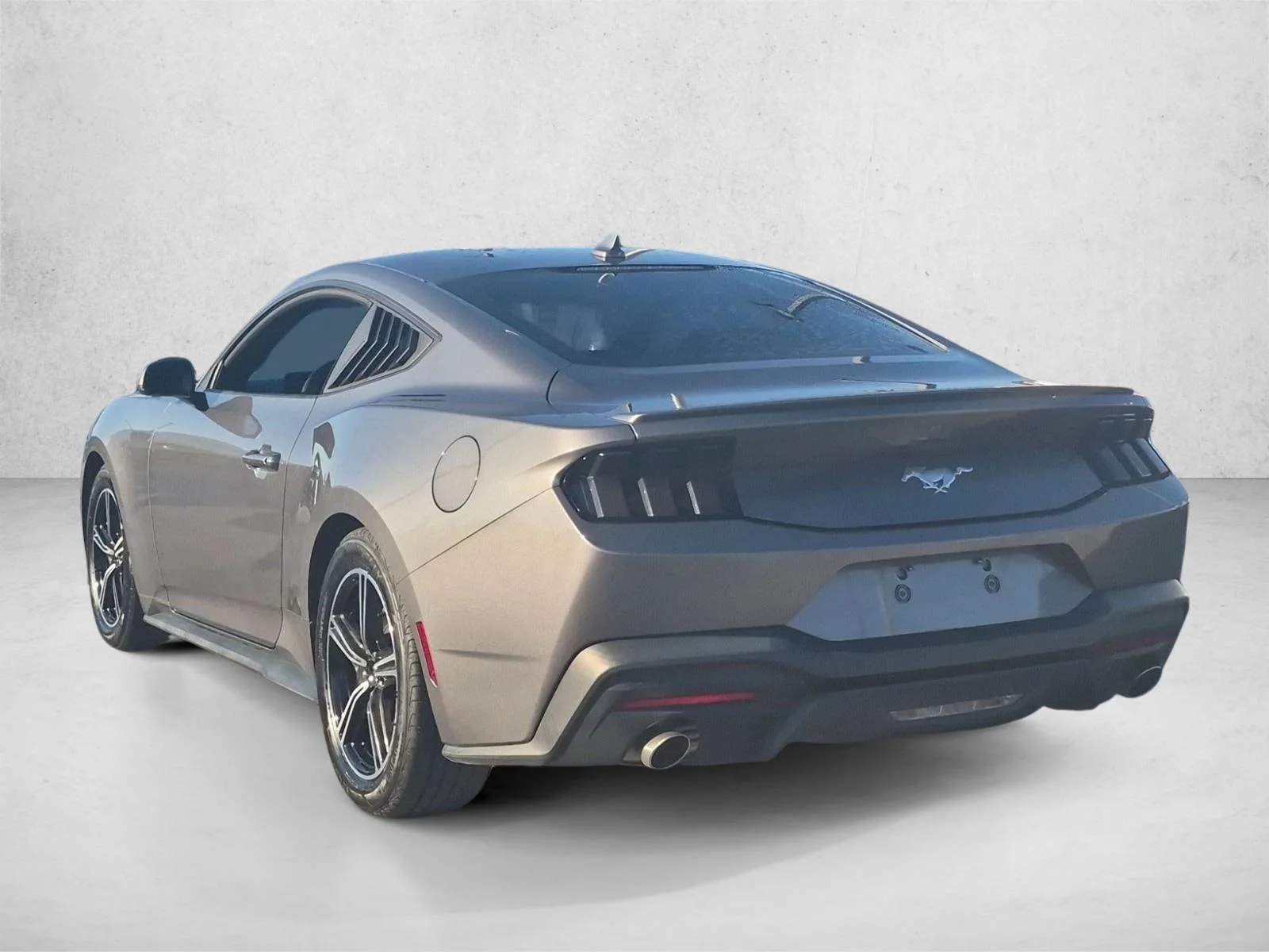 Used 2024 Carbonized Gray Metallic Ford EcoBoost Premium image 8