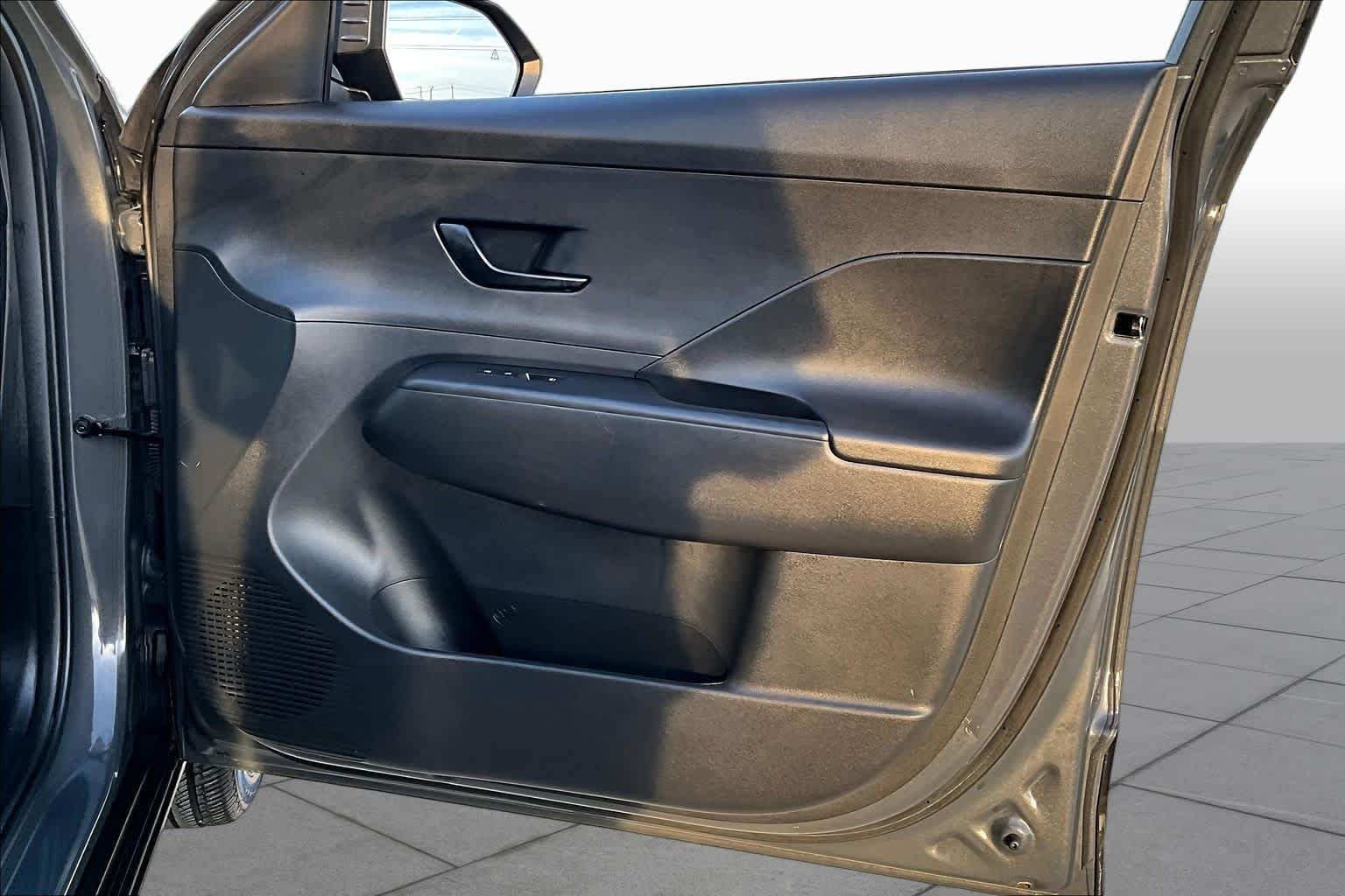 Used 2024 Ecotronic Gray Pearl Hyundai SEL image 21