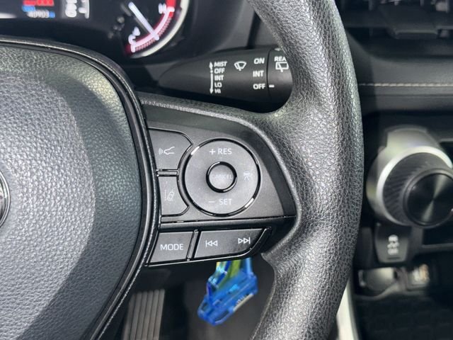 Used 2023 Ice Toyota LE image 26