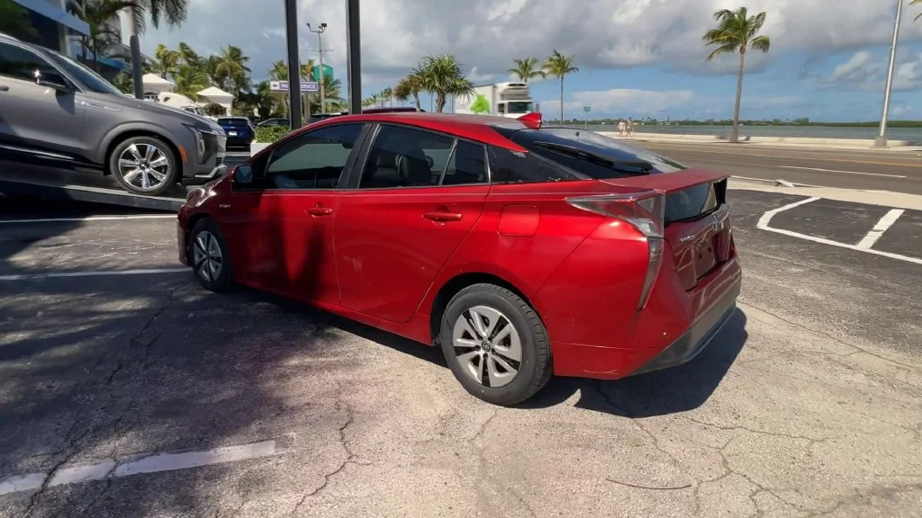 Used 2017 Red Toyota Four image 7
