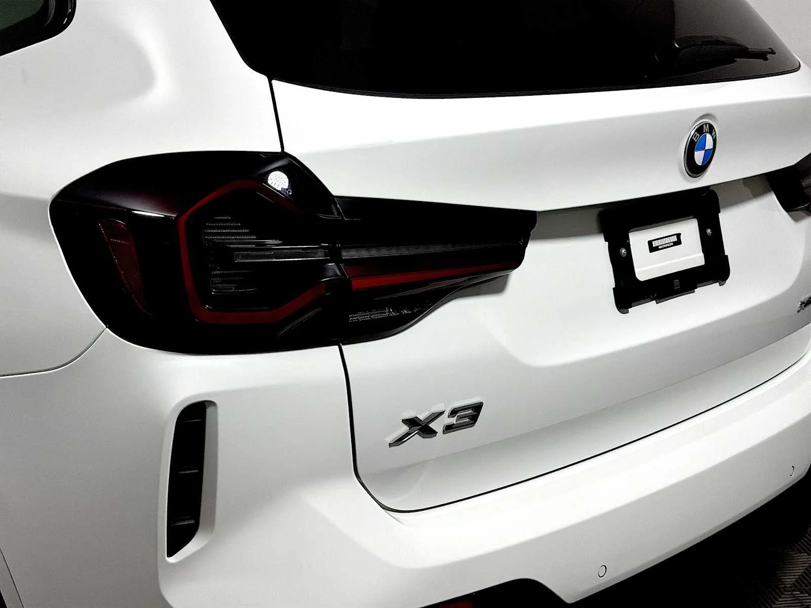 Certified Used 2023 Alpine White BMW xDrive30i image 27