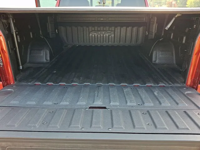 Used 2022 Red GMC AT4 image 29