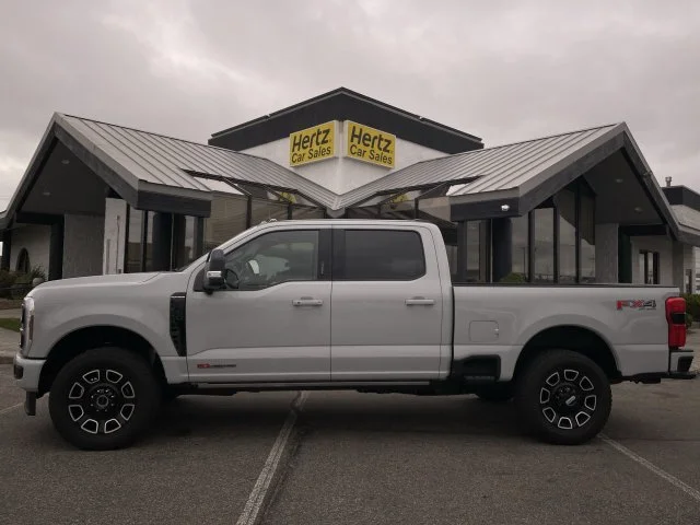 Used 2026 White Ford Platinum image 1