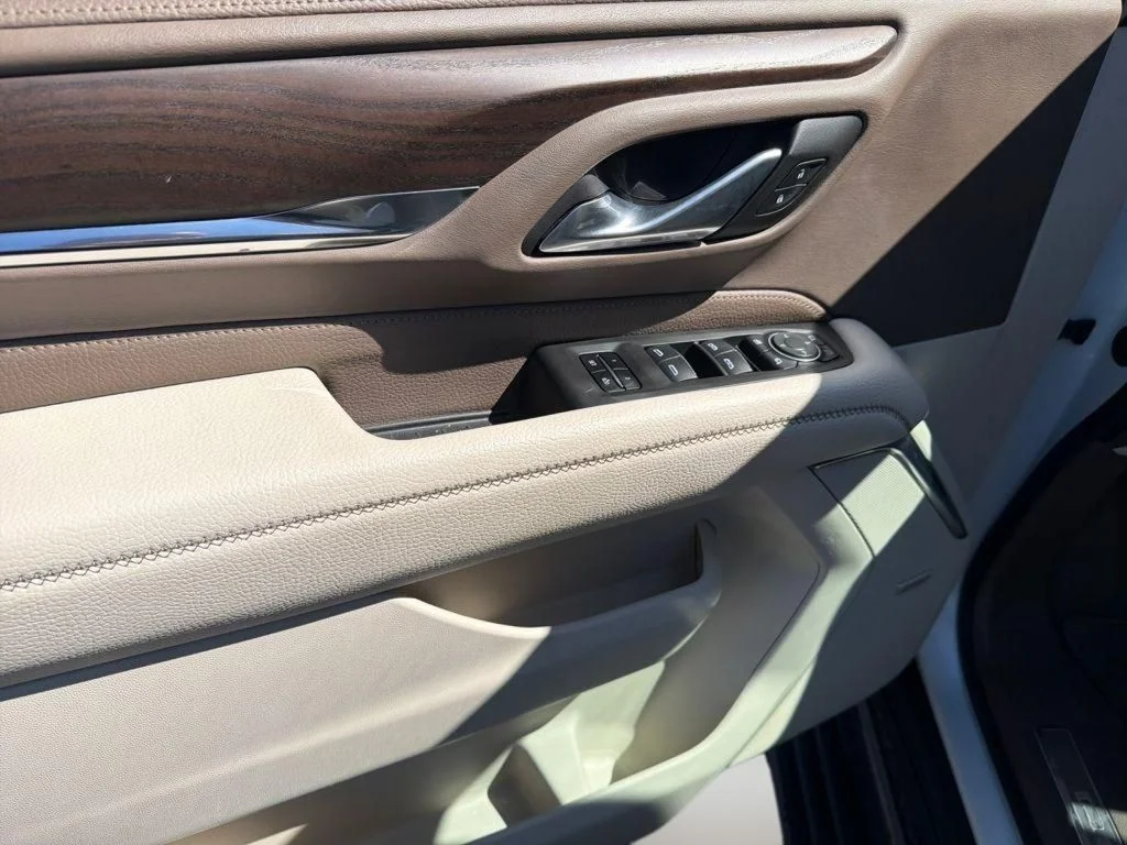 2024 GMC Yukon XL Denali - Photo 10