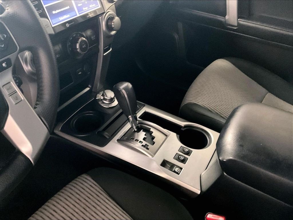 Used 2022 Red Toyota SR5 image 20