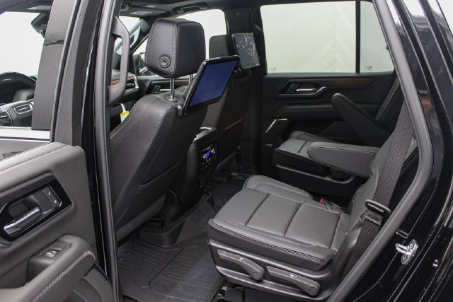 2027 GMC Yukon Denali - Photo 14
