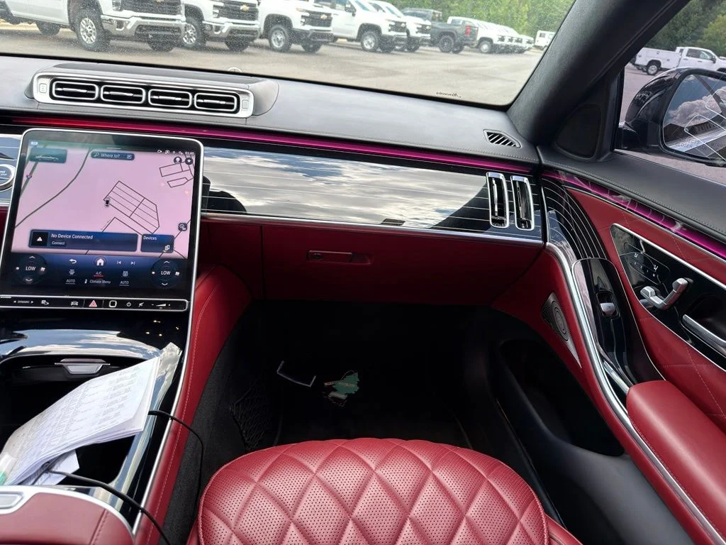 Used 2022 Beige Mercedes-Benz S 580 image 22