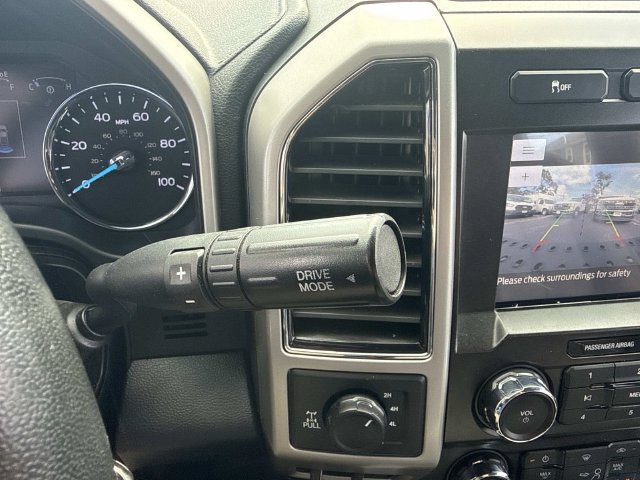 Used 2020 Oxford White Ford Lariat image 35