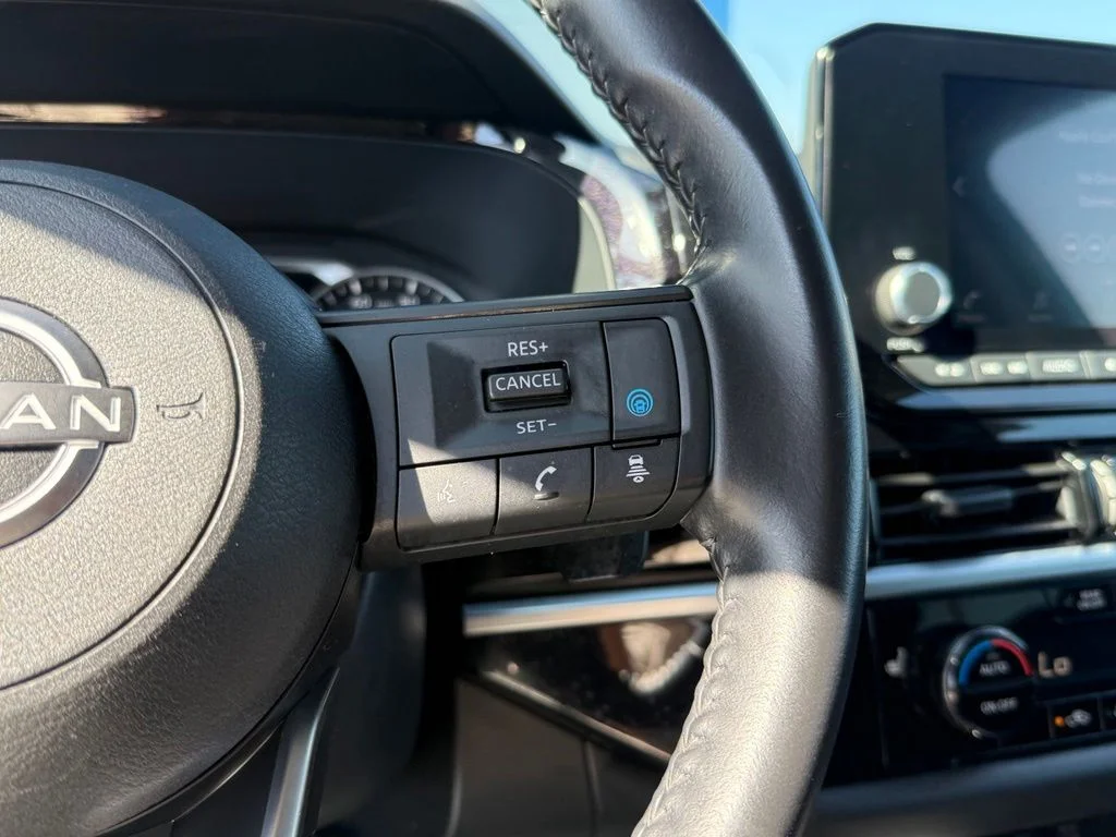 Used 2024 Gray Nissan SV image 20