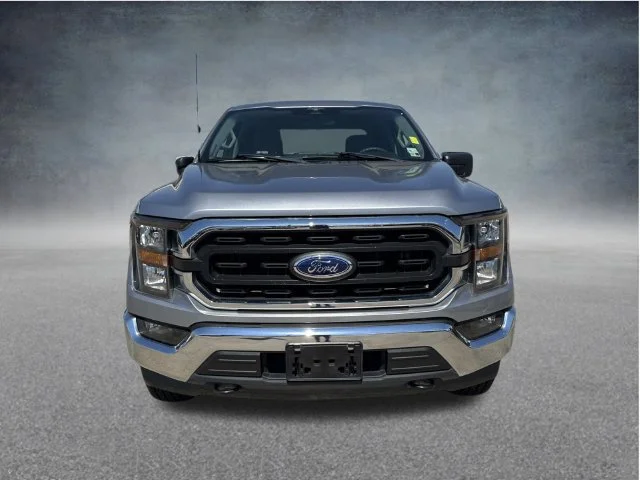 Used 2023 Silver Ford XLT image 5