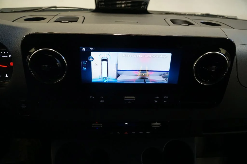 2026 Mercedes-Benz Sprinter Crew Van Base - Photo 11