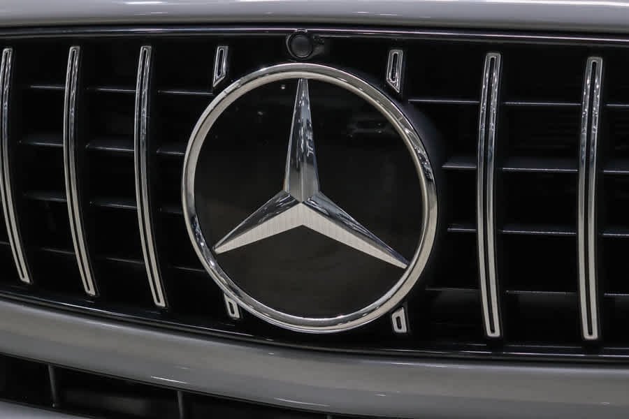 Certified Used 2023 MANUFAKTUR Alpine Grey Mercedes-Benz AMG® SL 43 image 21