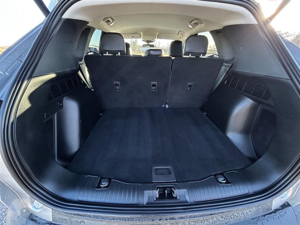 2021 Ford Escape SEL - Photo 16