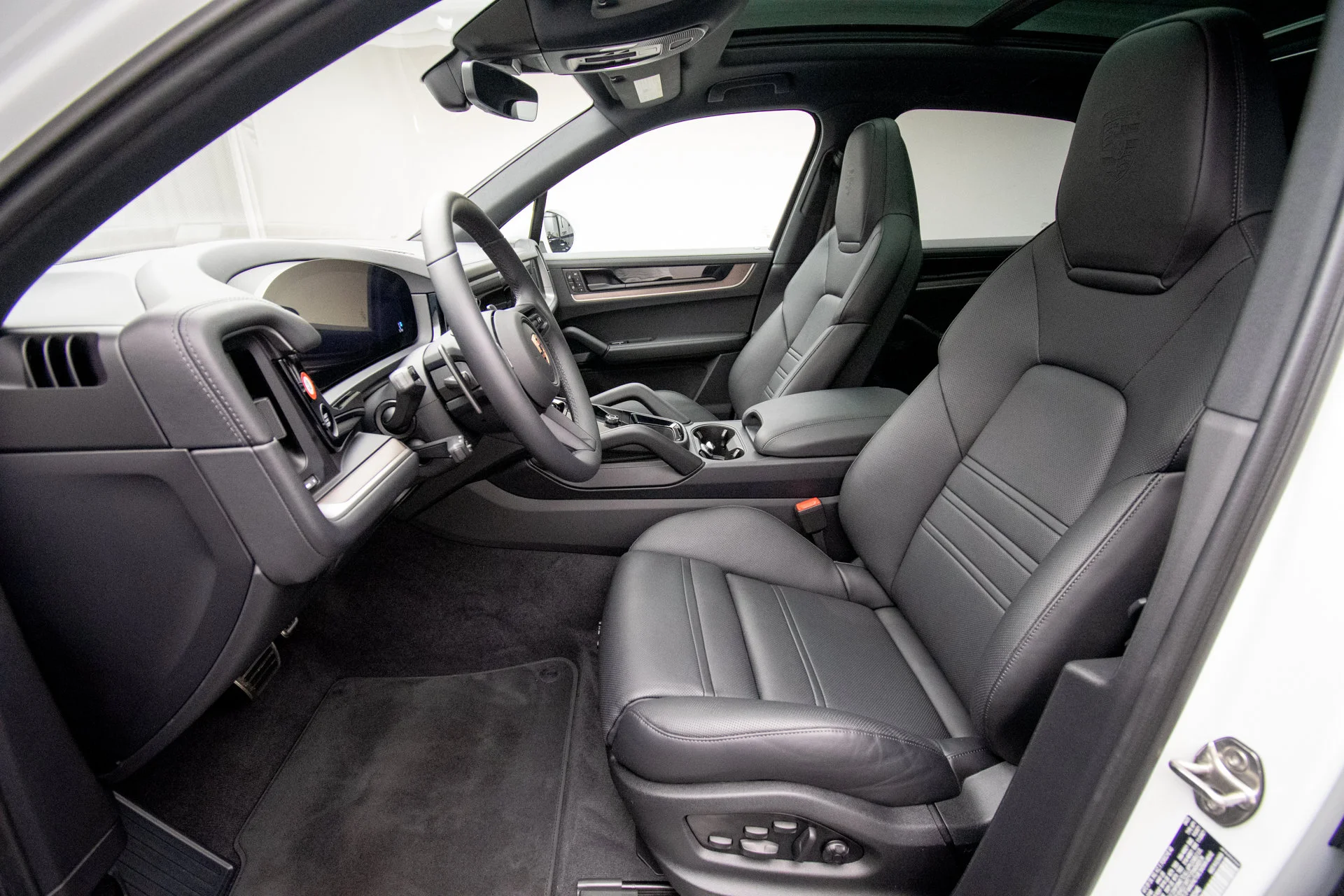 Used 2025 White Porsche S image 12