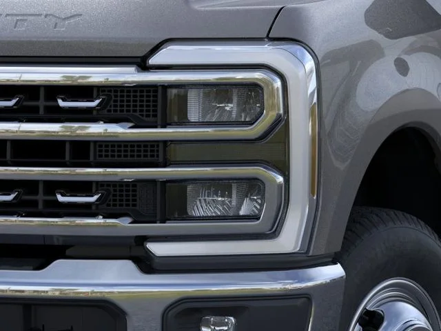 New 2026 Gray Ford XLT image 18