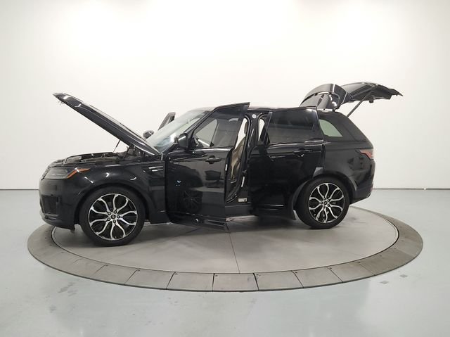 Used 2020 Black Land Rover HSE Td6 image 13