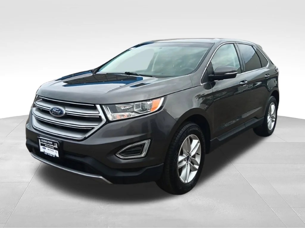 Used 2017 Magnetic Ford SEL image 6