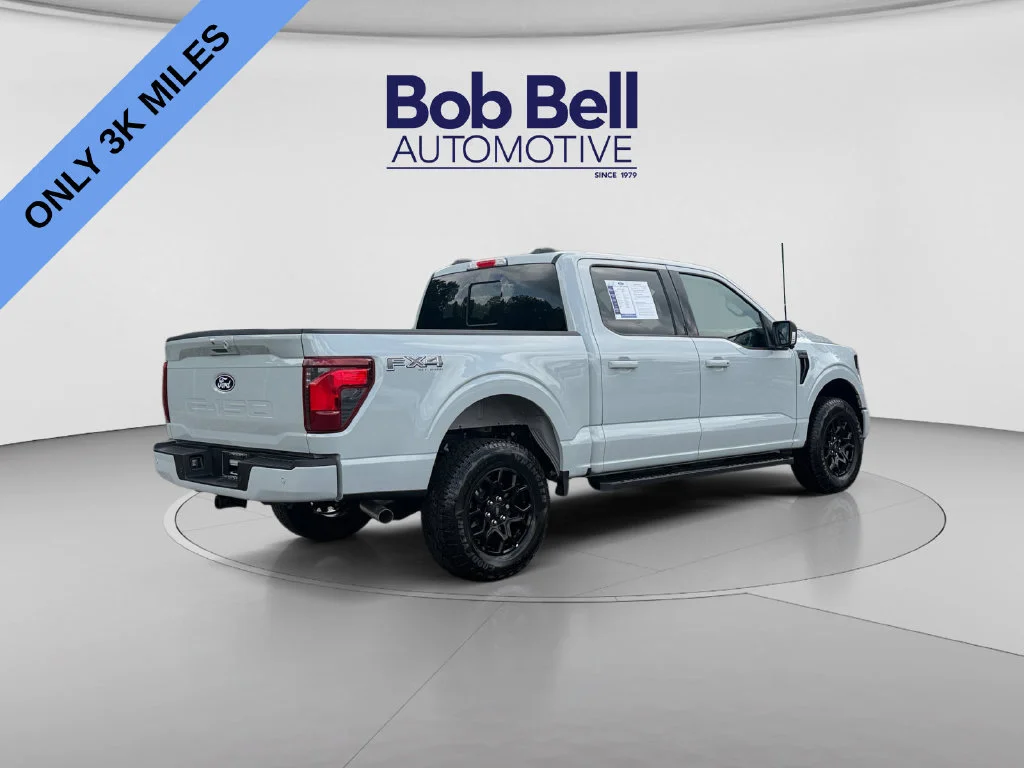 Used 2026 Avalanche Ford XLT image 7