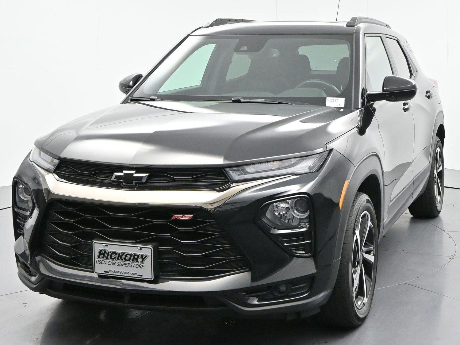 Used 2022 Mosaic Black Metallic Chevrolet RS image 2