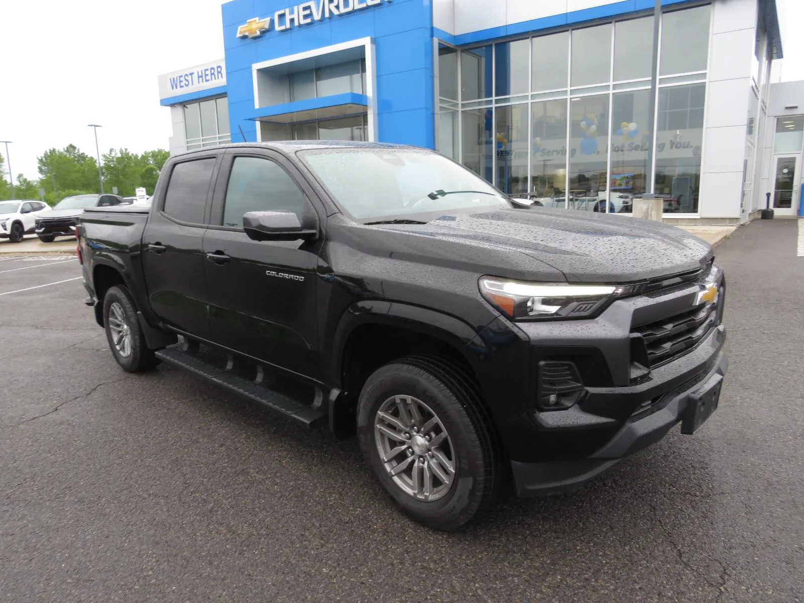 Used 2023 Black Chevrolet LT image 3