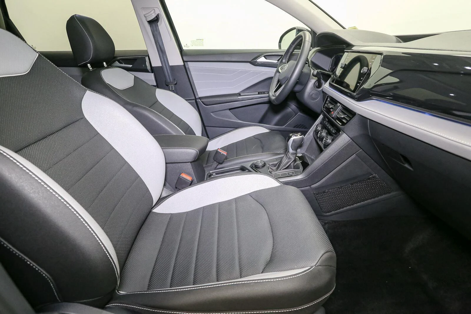 Certified Used 2024 Deep Black Pearl Volkswagen SEL image 20