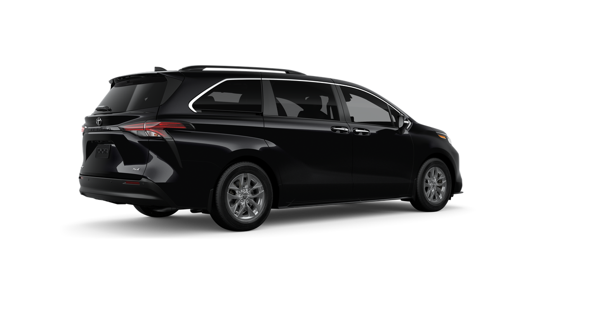 New 2026 Midnight Black Metallic Toyota XLE image 28