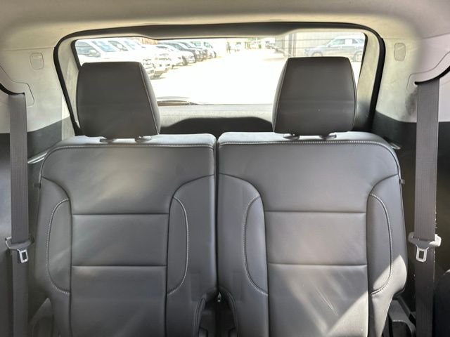 Used 2017 Silver GMC SLT-1 image 25