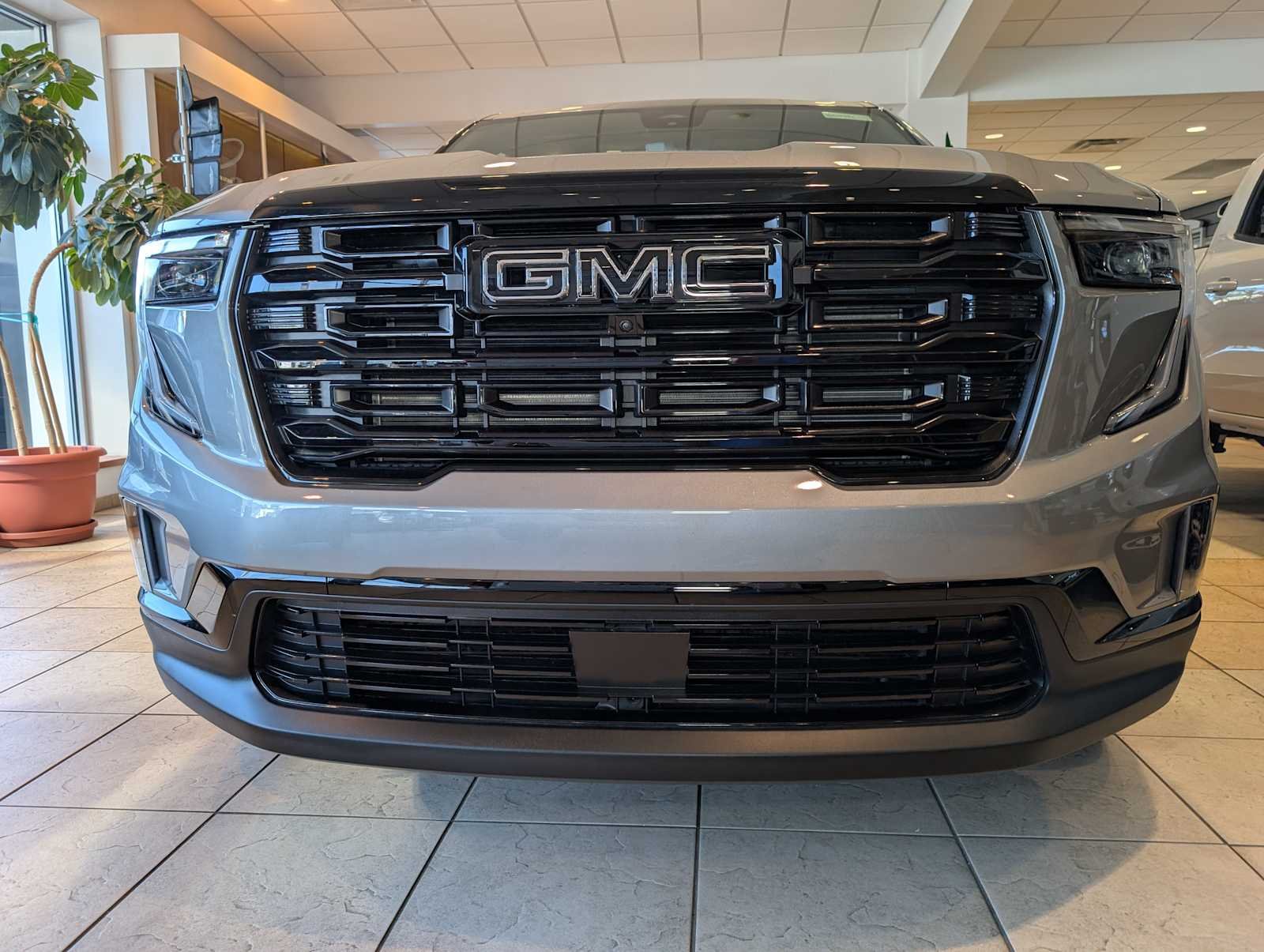 2026 GMC Acadia Elevation - Photo 2