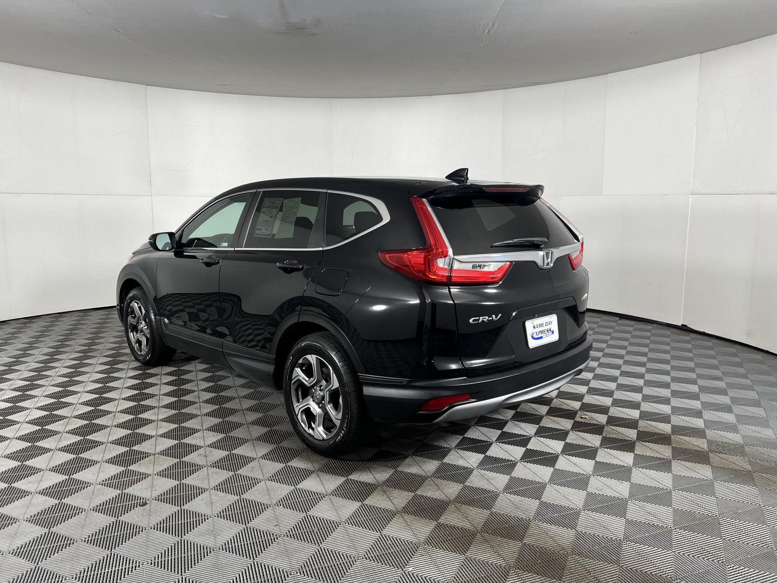 Used 2019 Crystal Black Pearl Honda EX image 6