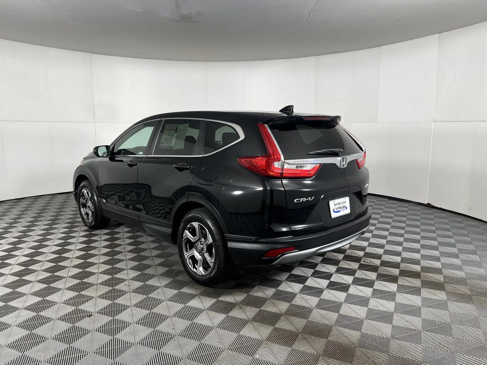 Used 2019 Crystal Black Pearl Honda EX image 6