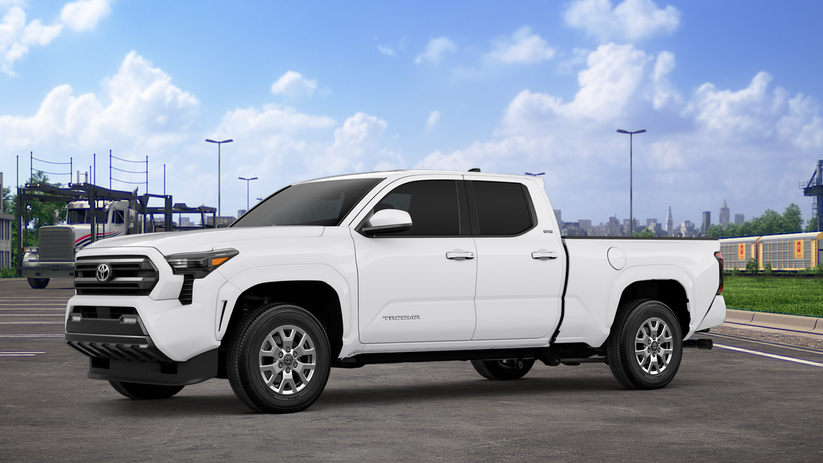 2026 Toyota Tacoma SR5 - Photo 22
