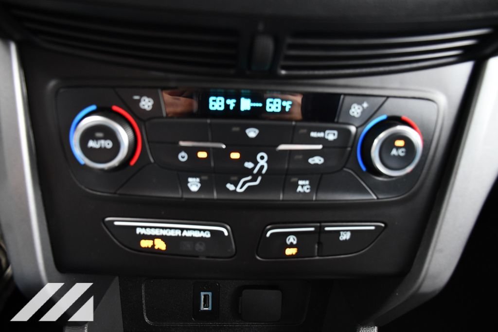 Used 2017 Gray Ford SE image 17